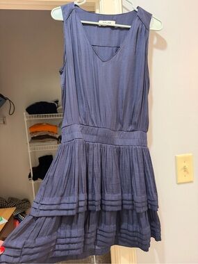 Do+Be Sleeveless Tiered Navy Dress